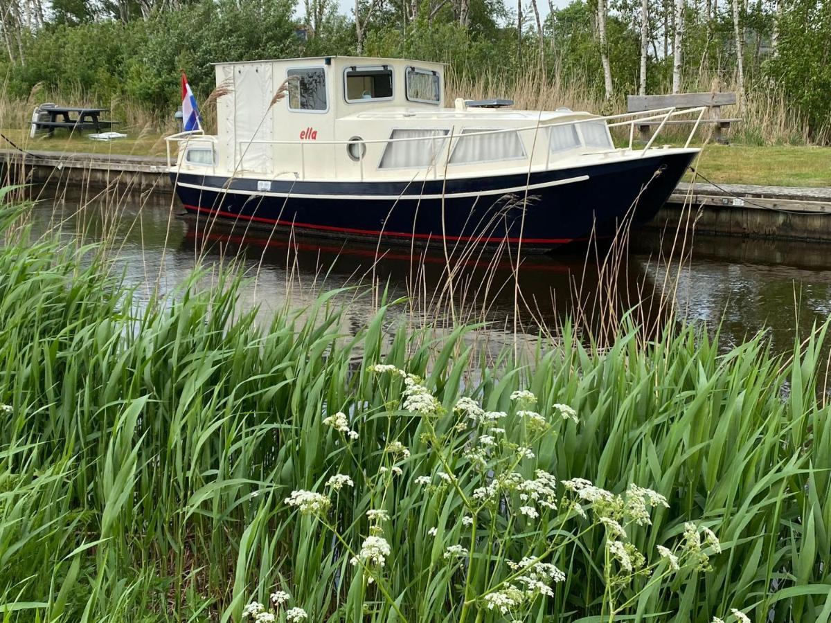 Boat Ella - Kamperen Op Het Water -Niet Om Mee Te Varen -Read Host Profile-Lees Hostprofiel Jutrijp Exterior foto